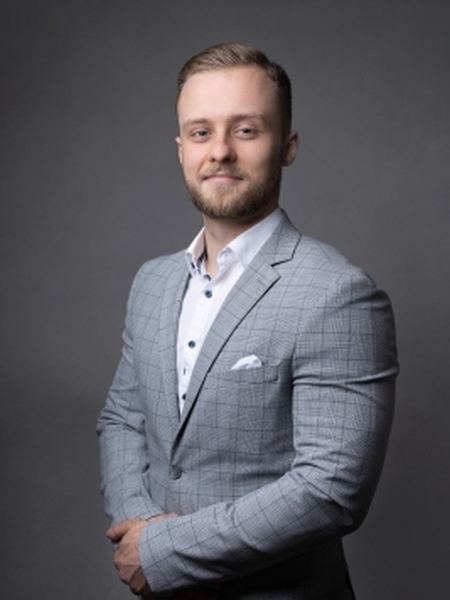 SZYMON NOWAK